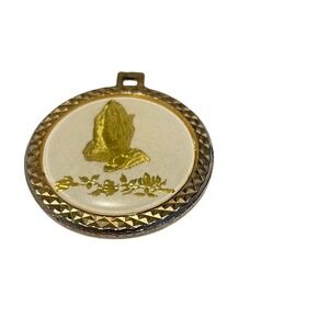 Serenity Prayer Gold Tone‎ Medal Charm Pendant Religious AA NA Gift